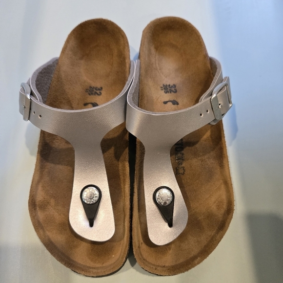 Birkenstock Kids Gizeh Silver Sandals Sz 32 Or 1-1.5 Junior - Picture 10 of 15